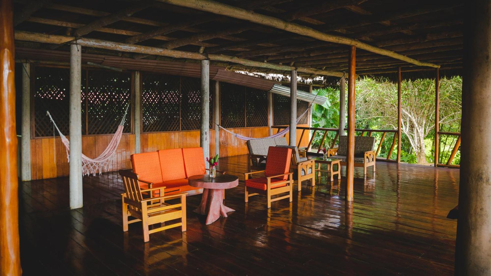 Tres Chimbadas Lake Lodge Tambopata Exteriör bild