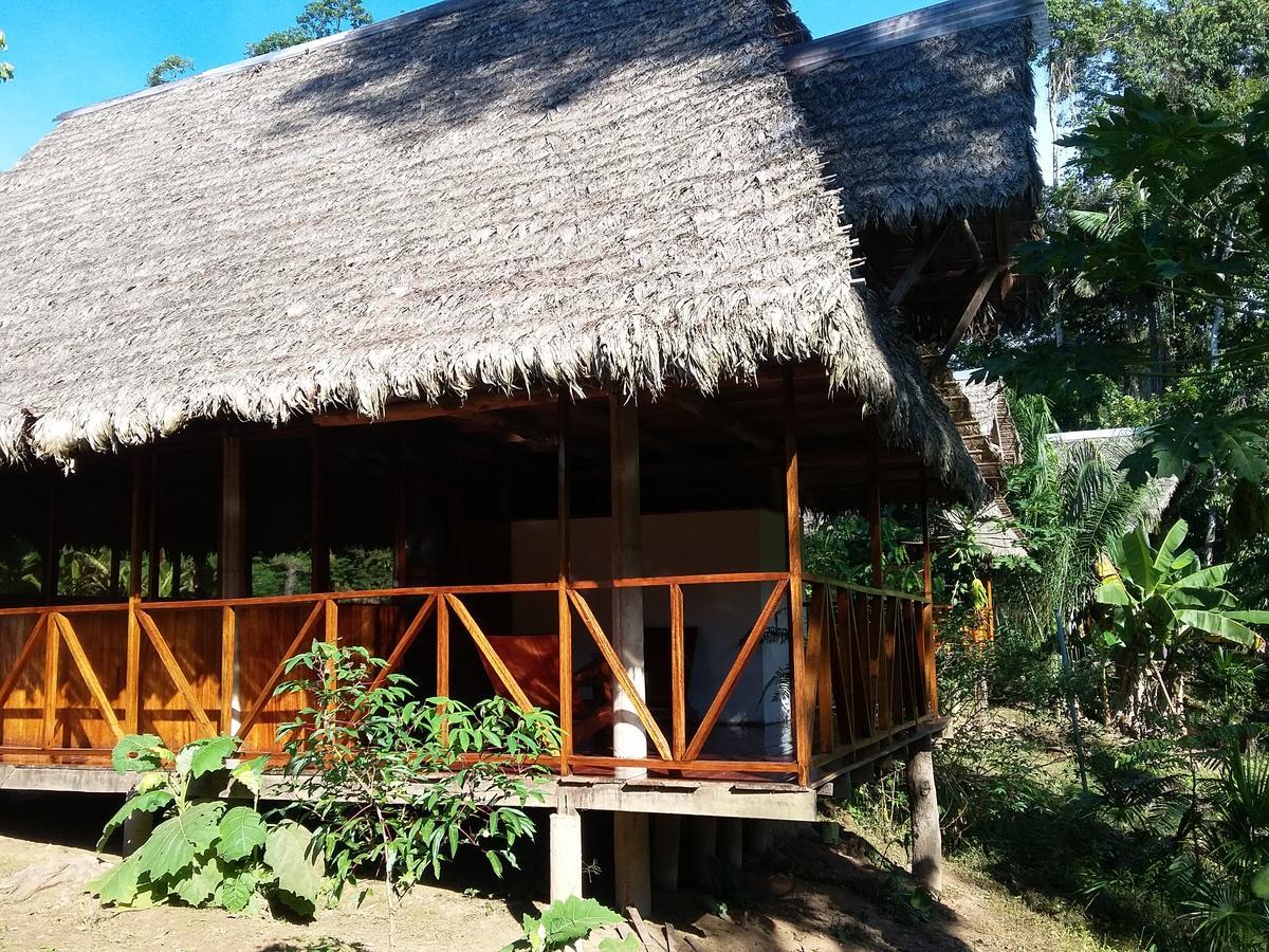 Tres Chimbadas Lake Lodge Tambopata Exteriör bild